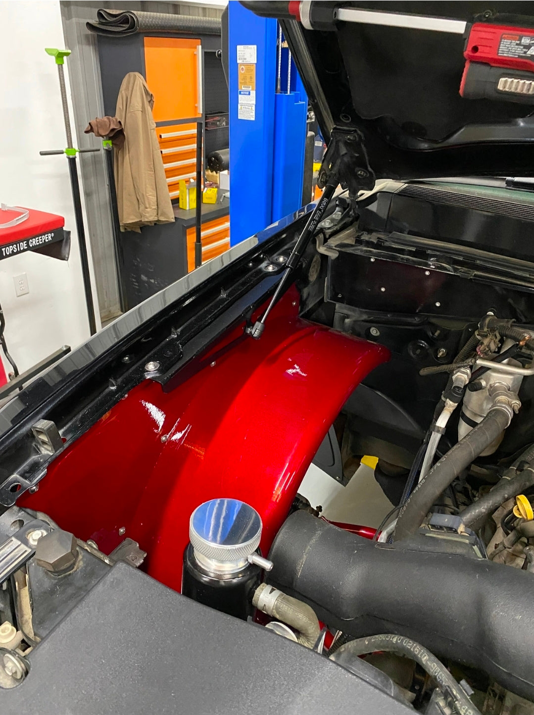 07-13 GM Coolant tank (straight ports)