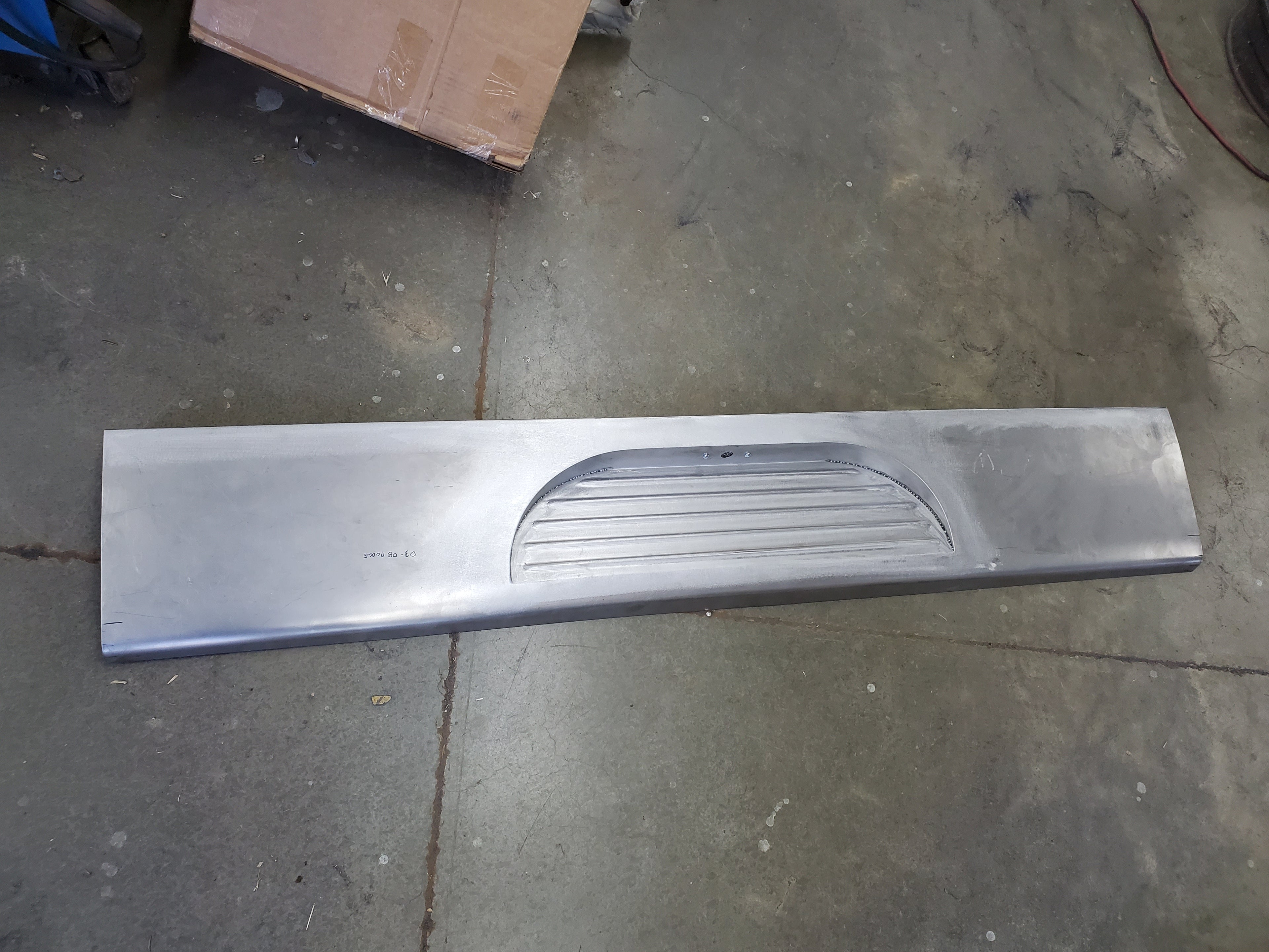 94-02 Dodge Ram Rollpan