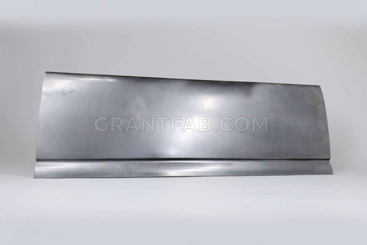 A silver tailgate skin for a 99-06 Chevy Truck