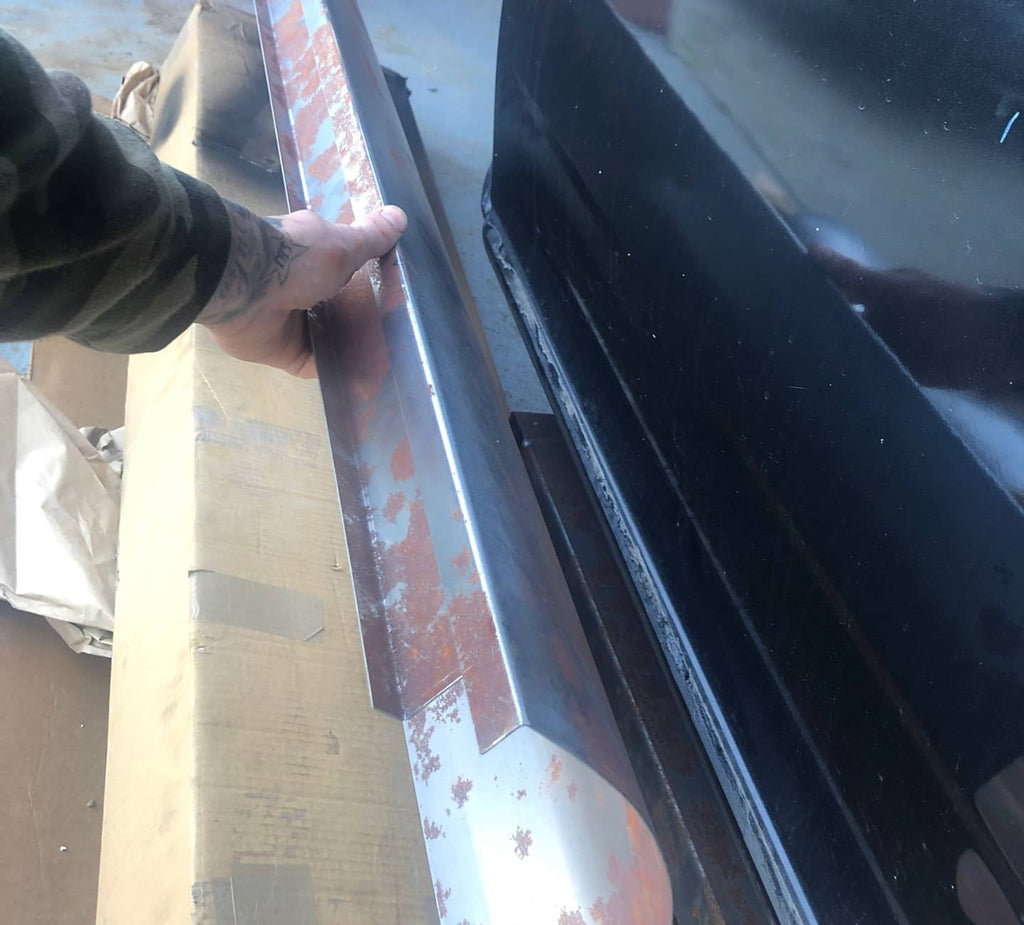05-15 Toyota Tacoma Rollpan Curved with End Caps
