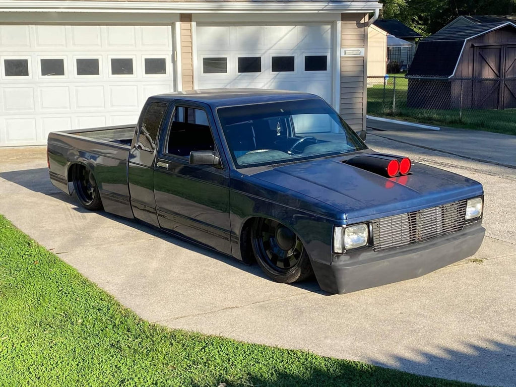 82-90 S-10, S15 and Jimmy Front Chevy Bumper/Rollpan